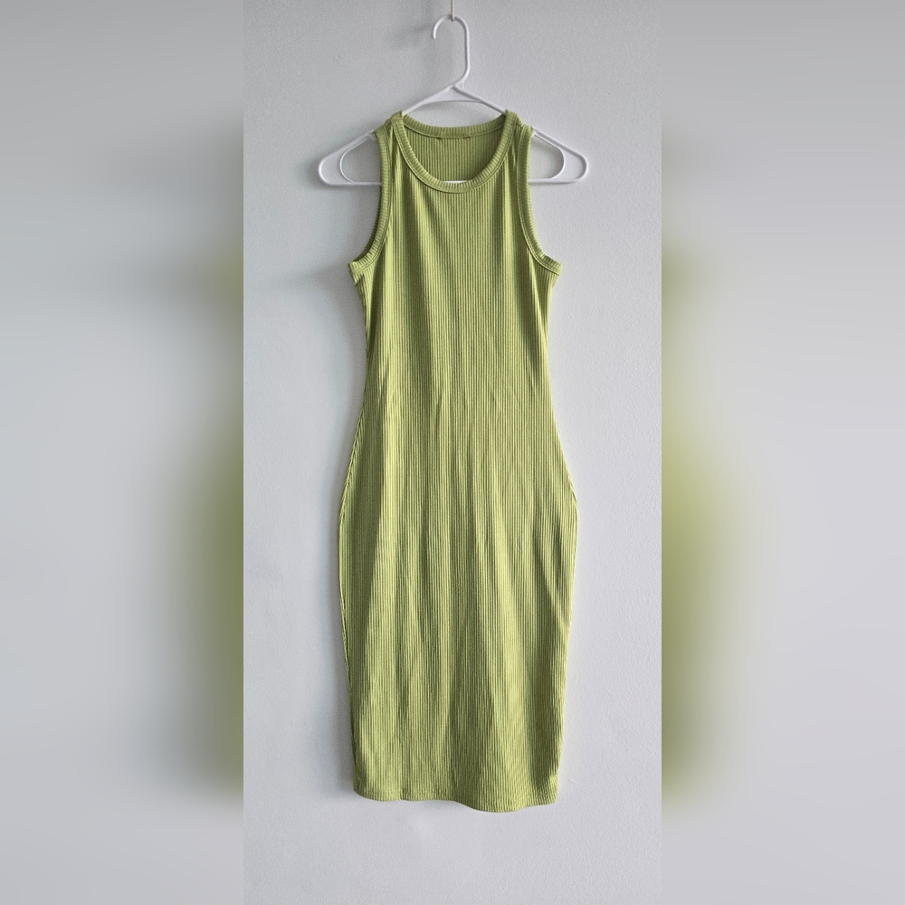 Solid ribbed dress Size XS